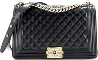 Chanel Boy Flap Bag Quilted Patent New Medium shoulder bag - Zwart