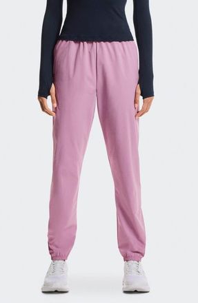 On Focus Stretch Joggers in Sakura at Nordstrom, Size X-Small