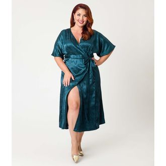 Unique Vintage Plus Size Tie Wrap Surplice Midi Dress in Teal Floral at Nordstrom, Size 5X