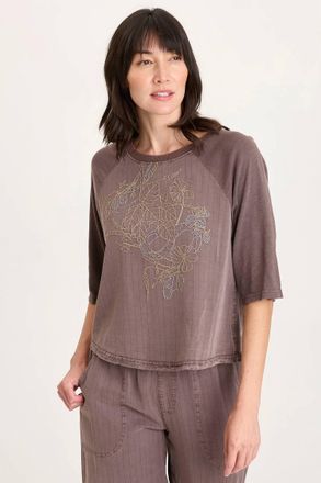 xoxo Embroidered Jory Top In Virtuoso Pigment