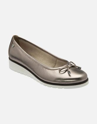 Lotus Womens Fernanda Womens Low Wedge Ballerina Pumps - Silver - Size: 6
