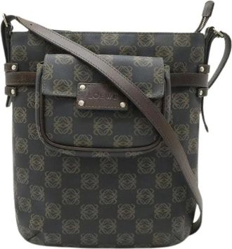 Loewe Pre-owned Cross Body Bags, female, Brown, Size: ONE SIZE Pre-owned Leather Shoulder Bag