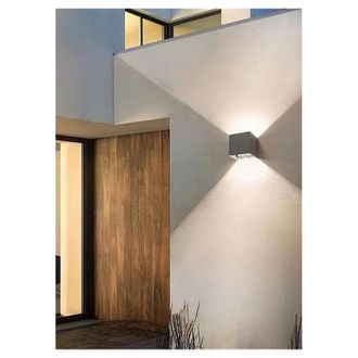 Trade Shop Trade Shop Traesio - Trade Shop - Applique Da Parete 22watt Grigio Per Esterno Doppia Emissione Luminosa Ip65 Es66