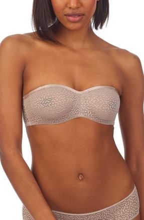 DKNY Modern Lace Strapless Underwire Bra in Champagne at Nordstrom, Size 32Dd
