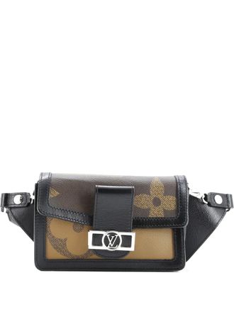Louis Vuitton Dauphine Bumbag Reverse Monogram Giant belt bag - Bruin