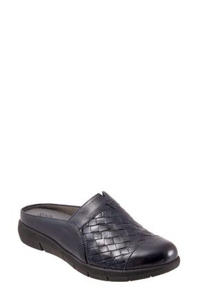 Softwalk San Marcos II Clog in Navy at Nordstrom, Size 10.5
