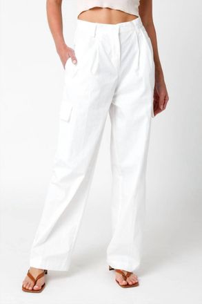 Olivaceous Arwen Pleated Pants In White