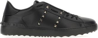 Valentino Garavani Rockstud Untitled Lace-Up Sneakers - Heren - Sneakers - Zwart - 45 EU - Leer - Schoenen