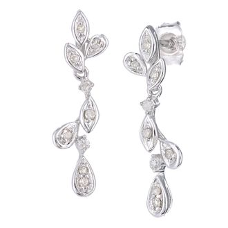 Diamant L'éternel 9ct witgouden oorbellen met diamanten bladontwerp