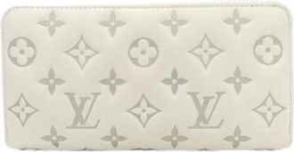 Louis Vuitton Pre-owned Monogram Coussin LV Ski Long Wallet - Dames - Vintage Accessoires - Wit - ONE Size - Leer - Vintage