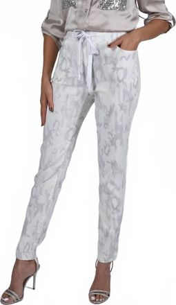 Frank Lyman Design Cora Animal Print Pants In White