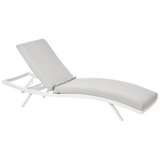 Beliani Tumbona Reclinable De Metal Textil Trenzado Gris Claro Blanco Acolchado Amelia