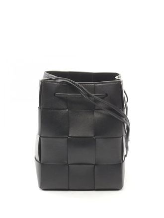 Bottega Veneta 2020s small Cassette bucket bag - women - Calf Leather - One Size - Black