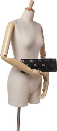 Chanel Clutches - 2006-2008 Quilted Calfskin Star Attitude Grommet F - Gr. unisize - in Bunt - für Damen