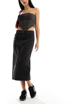 Only denim midi skirt with front split in washed black