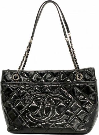 Chanel Black Patent Leather Tote Bag (Pre-Owned)