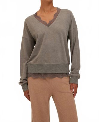 Bloomingdale's Malibu V-Neck Pullover Top In Heather Grey