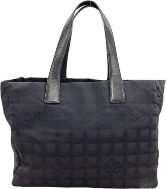 Chanel Black Nylon Tote Bag (Pre-Owned)