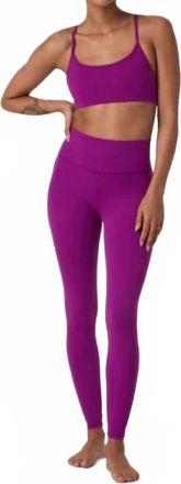 Vuori Clothing All The Feels Legging In Magenta