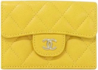 Chanel Pre-owned Wallets, female, Yellow, Size: ONE SIZE Pre-owned Wallet (bi-fold)