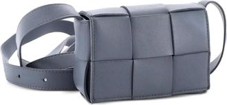 Bottega Veneta Cassette Maxi Intrecciato leren Candy crossbodytas - Grijs