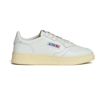 Autry Medalist Low - male - Autry - Sneakers - White - 11 UK - Shoes