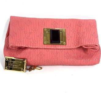Louis Vuitton Pink Rose Leather Clutch Bag (Pre-Owned)