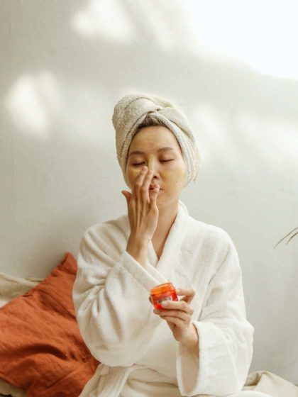 So lange dauert es, bis du bei deiner neuen Gesichtspflege mit Resultaten rechnen kannst