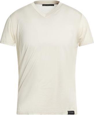 low brand TOPS - T-shirts auf YOOX.COM