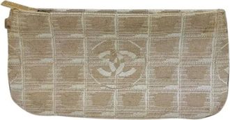 Chanel Pre-owned Clutches, female, Beige, Size: ONE SIZE Pre-owned Nylon Clutch