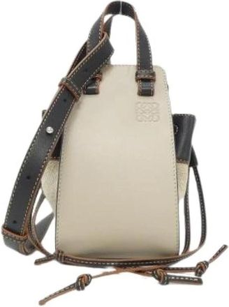 Loewe Pre-owned Hammock Drawstring Mini Linen Calf Shoulder Bag - Dames - Vintage Mini Tas - Beige - ONE Size - Leer - Vintage