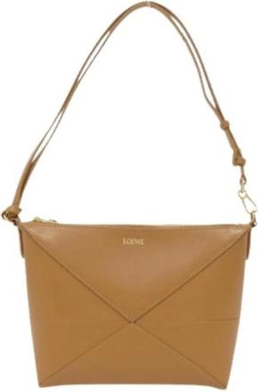 Loewe Pre-owned Cross Body Bags, female, Brown, Size: ONE SIZE Pre-owned Puzzle Fold Pouch Calf Shoulder Bag