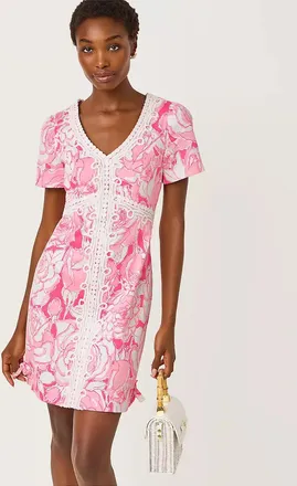 Lilly Pulitzer Evita Short Sleeve Stretch Shift Dress