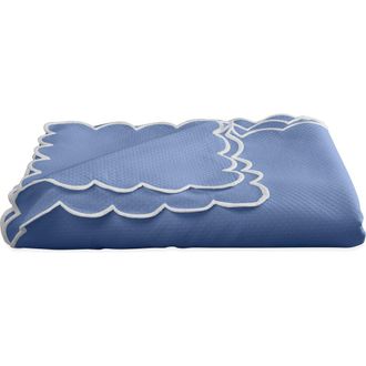 Matouk Savannah Gardens 68 x 108-Inch Tablecloth in Azure at Nordstrom, Size 68X144