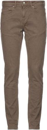 Re-hash PARTES DE ABAJO - Pantalones en YOOX.COM