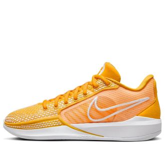 Nike (WMNS) Nike Sabrina 1 TB University Gold FQ3391-700