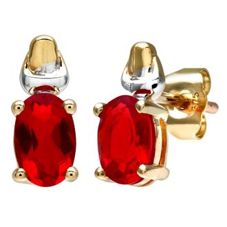 Diamant L'éternel 9ct geel- en witgouden damesoorbellen met zirkonias gemaakt van robijnrode geboortesteen