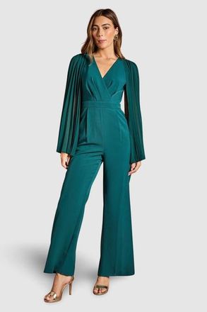 Coast V Neck Pleated Long Sleeve Jumpsuit in Emerald at Nordstrom, Size 4