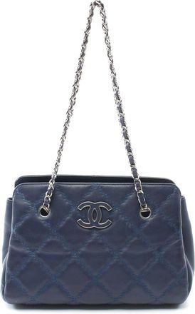 Chanel Lambskin Ultra Stitch Tote Bag