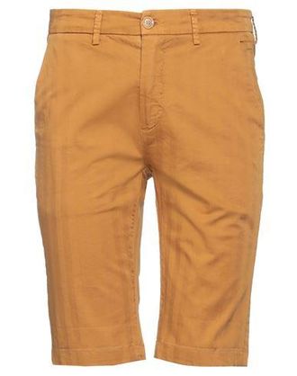 Yan Simmon Shorts & Bermuda Shorts