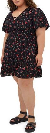 City Chic Daphne Floral Dress in Ditsy Daydream at Nordstrom Rack, Size 20W