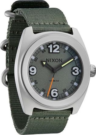 Nixon Clutch 42 Mens Watches Matte Silver/Thyme, Stainless Steel