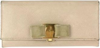 Ferragamo Pre-owned Wallets, female, Beige, Size: ONE SIZE Pre-owned Leather Wallet