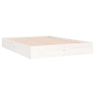 Berkfield Home Beautiful Bed Frame White Solid Wood 135x190 cm Double