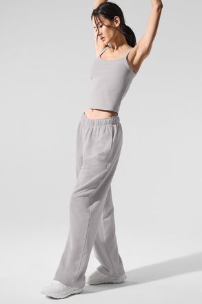 Alo | Washed Accolade Straight Leg Sweatpant in Grey Sky Wash, Size: Medium