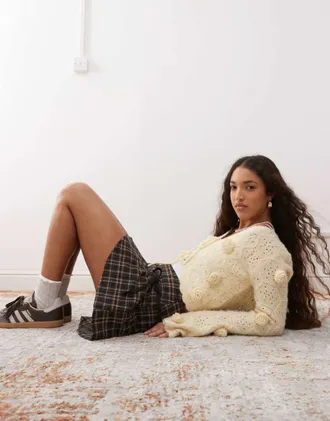 Miss Selfridge 3D floral cropped cardigan in buttermilk-White