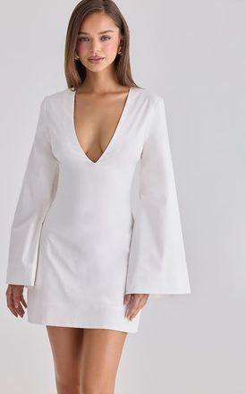 House of CB Vestito corto in cotone bianco con maniche a campana