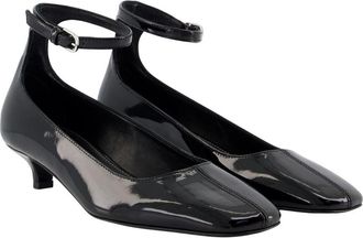 Toteme Womens Ankle-Strap Kitten Pump Black Calfskin