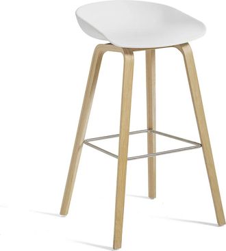 HAY About A Stool AAS 32 H 75 cm, Eiche lackiert / Edelstahl / white 2.0 (Kunststoffgleiter)