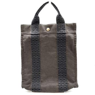 Herm&egrave;s Her Line Gray Canvas Backpack (Pre-Owned)